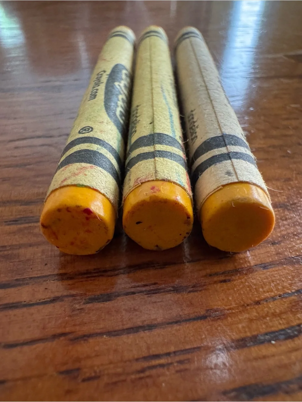 Set of 3 Pre-2017 Dandelion Yellow Crayola Crayons (retired color) collectible